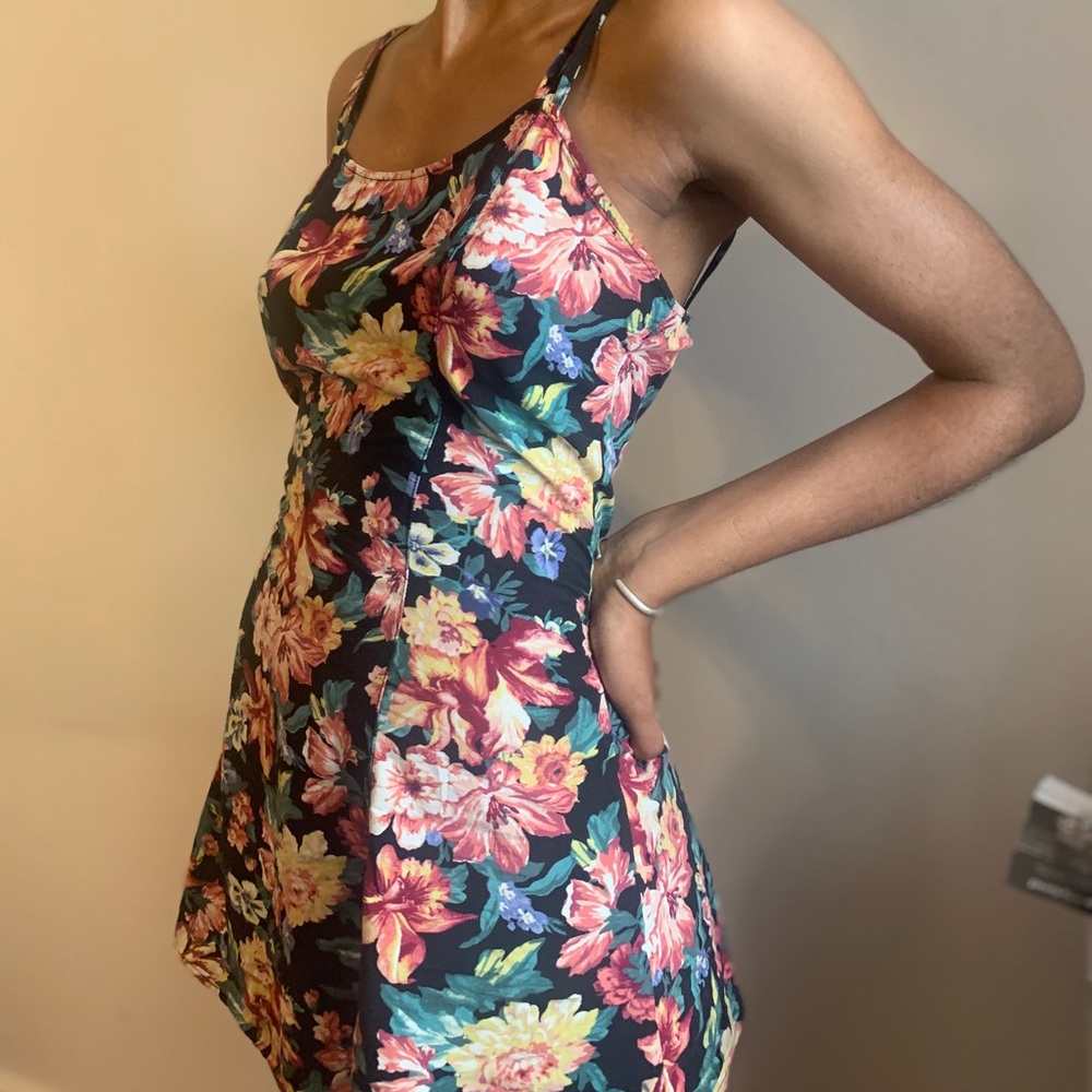 Meet your Posher, Ari